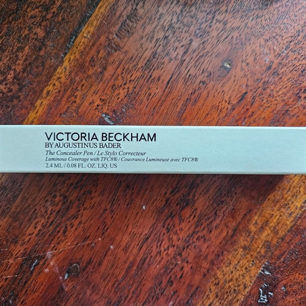 Victoria Beckham Beauty The Concealer Pen Shade L2